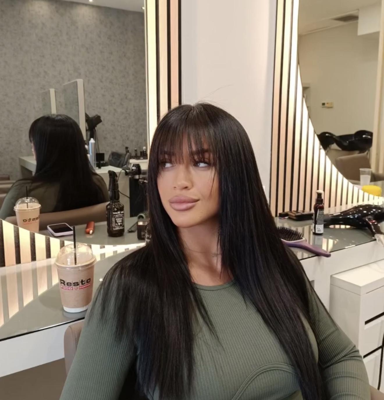 Salon